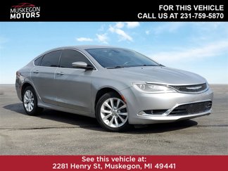 Used 2015 Chrysler 200 C image 1