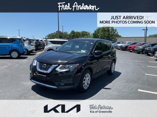 Used 2020 Nissan Rogue S image 1