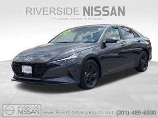 Used 2022 Hyundai Elantra SEL w/ Convenience Package image 1