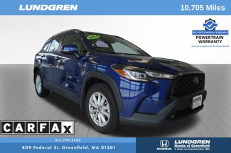 Used 2024 Toyota Corolla Cross LE image 1