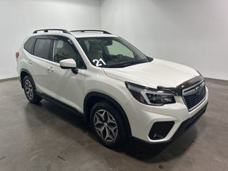 Used 2021 Subaru Forester Premium image 1