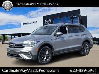 Used 2022 Volkswagen Tiguan SE image 1