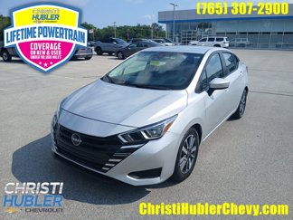 Used 2023 Nissan Versa SV image 1