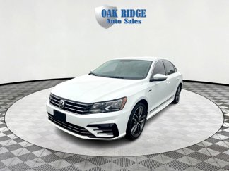Used 2017 Volkswagen Passat 1.8T R-Line image 1