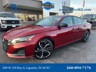 Used 2023 Nissan Altima 2.5 SR image 1