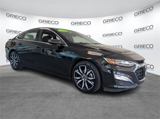 Used 2022 Chevrolet Malibu RS image 1