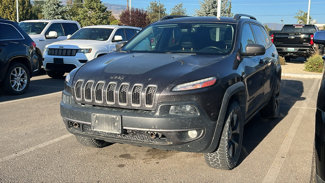 Used 2016 Jeep Cherokee Trailhawk w/ Comfort/Convenience Group image 1