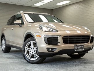 Used 2016 Porsche Cayenne image 1