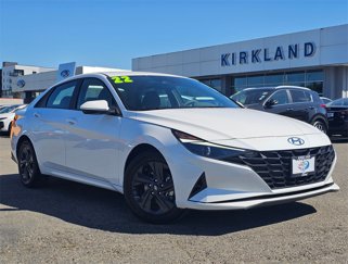 Certified 2022 Hyundai Elantra SEL w/ Cargo Package image 1