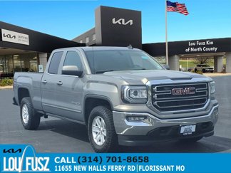 Used 2017 GMC Sierra 1500 SLE w/ SLE Value Package image 1