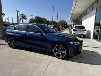Used 2024 BMW 330i Sedan image 1