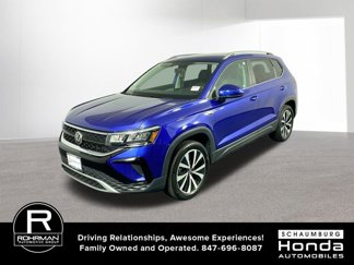 Used 2022 Volkswagen Taos SE image 1