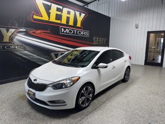 Used 2015 Kia Forte EX w/ UVO Package W/17" Alloys image 1