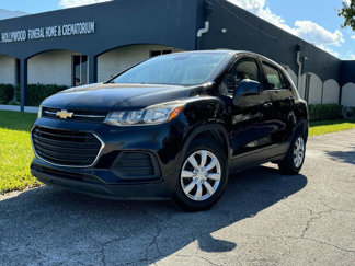Used 2017 Chevrolet Trax LS image 1