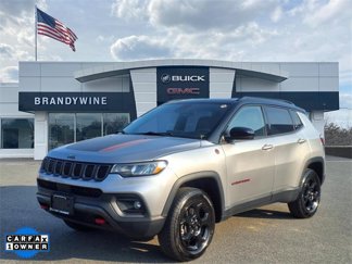 Used 2023 Jeep Compass Trailhawk image 1