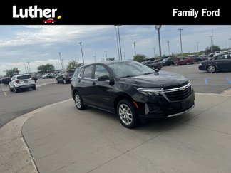 Used 2022 Chevrolet Equinox LT image 1