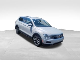 Used 2018 Volkswagen Tiguan SE image 1