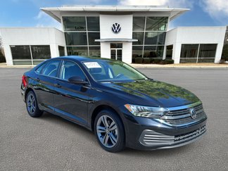 Used 2022 Volkswagen Jetta SE w/ Panoramic Sunroof Package image 1
