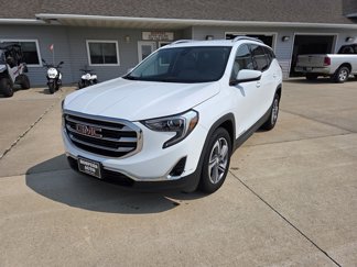 Used 2020 GMC Terrain SLT image 1
