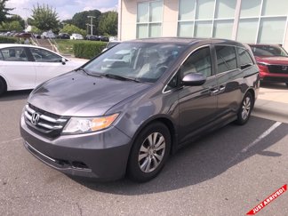 Used 2016 Honda Odyssey SE image 1