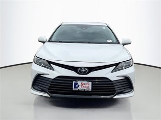 Used 2022 Toyota Camry LE image 1