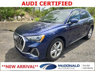 Used 2022 Audi Q3 2.0T Premium w/ Convenience Package image 1