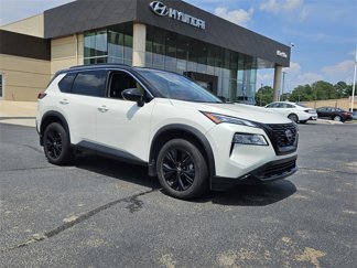 Used 2023 Nissan Rogue SV w/ SV Premium B Package image 1