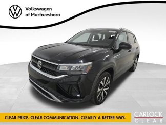 Used 2022 Volkswagen Taos SE image 1
