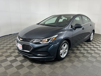 Used 2017 Chevrolet Cruze LT image 1