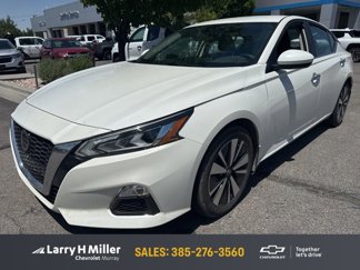 Used 2021 Nissan Altima 2.5 SV image 1