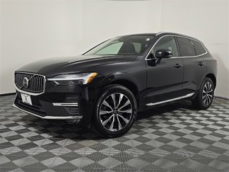 Used 2023 Volvo XC60 B5 Plus image 1