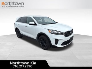 Certified 2019 Kia Sorento LX image 1