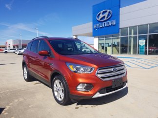 Used 2019 Ford Escape SEL image 1