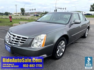 Used 2006 Cadillac DTS w/ Sun And Sound Package image 1
