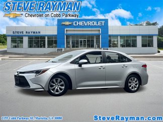 Used 2022 Toyota Corolla LE image 1