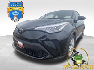 Used 2020 Toyota C-HR LE image 1