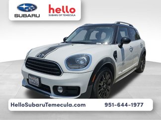 Used 2017 MINI Cooper Countryman image 1