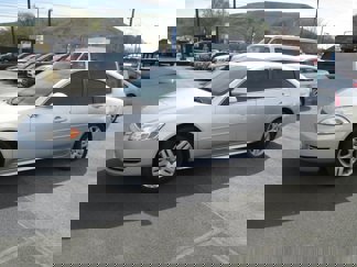 Used 2016 Chevrolet Impala LT image 1