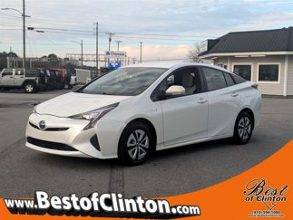 Used 2018 Toyota Prius Two image 1