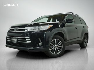 Used 2019 Toyota Highlander XLE image 1