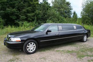 Used 2007 Lincoln Town Car Executive image 1