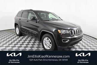 Used 2018 Jeep Grand Cherokee Laredo image 1