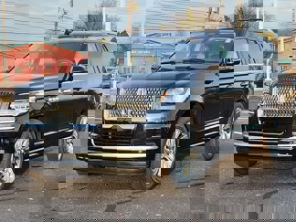 New 2024 Lincoln Navigator Reserve image 1