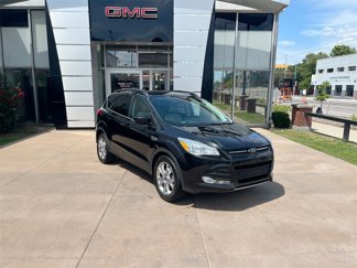 Used 2015 Ford Escape SE w/ Equipment Group 201A image 1