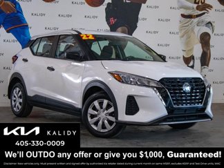 Used 2022 Nissan Kicks S image 1