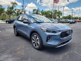 Certified 2023 Ford Escape Platinum image 1