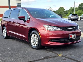 Used 2021 Chrysler Voyager LX image 1