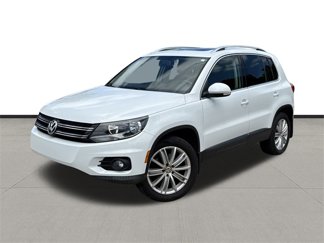 Used 2015 Volkswagen Tiguan SE image 1