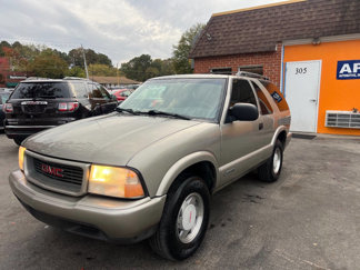 Used 2000 GMC Jimmy SLS w/ Pwr Convenience Pkg image 1