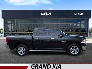 Used 2017 RAM 1500 Big Horn image 1